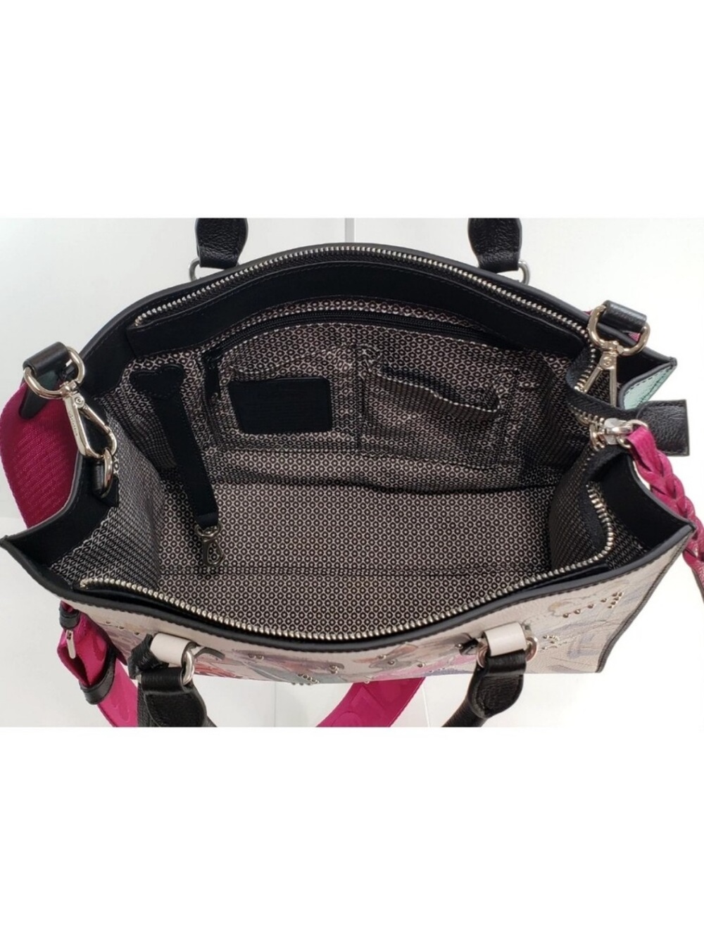 Brighton Limited Edition “from Tokyo with Love” tote, purse, HTF and Rare! NWT - Picture 10 of 15